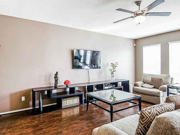 5th image of 6010 Lynwood Banks Ln