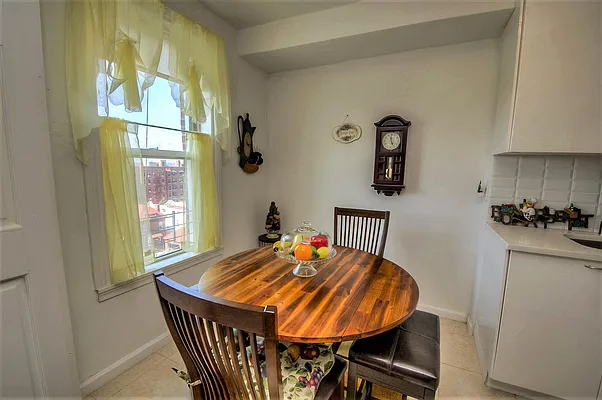 Sold by REMAX Elite | media 25