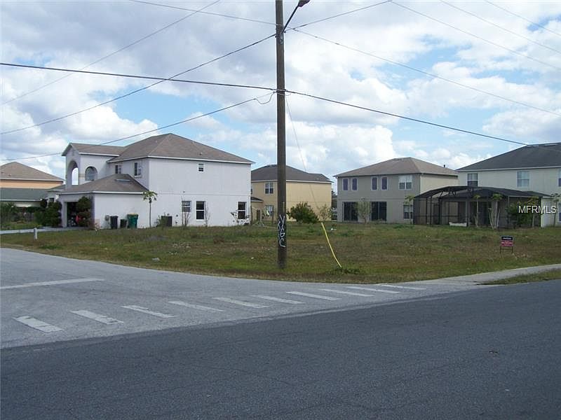 2nd image of 263 Abbotsbury Dr
