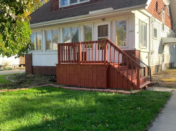524 High St, Fairport Harbor, OH 44077