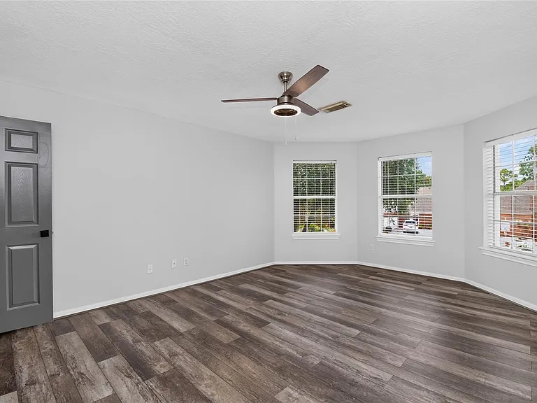 5518 Fragrant Cloud Ct — Photo 37