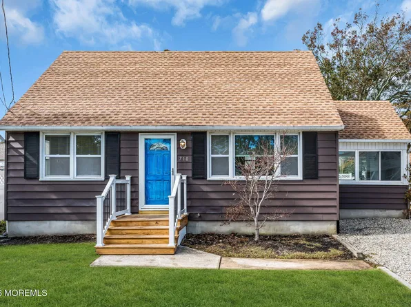 710 Newport Ave, Ocean Gate, NJ 08740