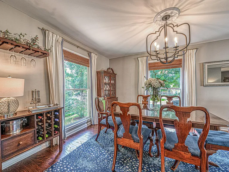 1810 Wandering Way Dr — Photo 7