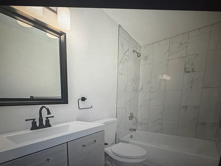 3661 W Eastham Ln — Photo 9