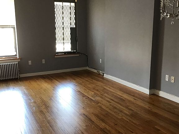 2nd image of 441 Putnam Ave #2