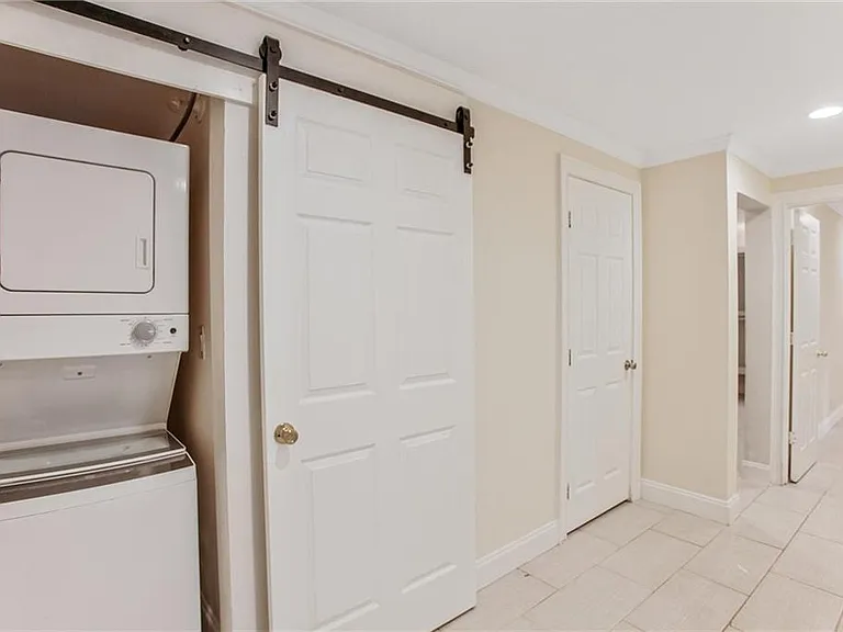 16 Ancient Oak Ct NE — Photo 49