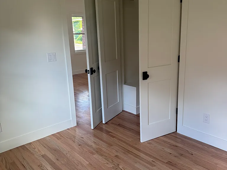 491 S Franklin St — Photo 11