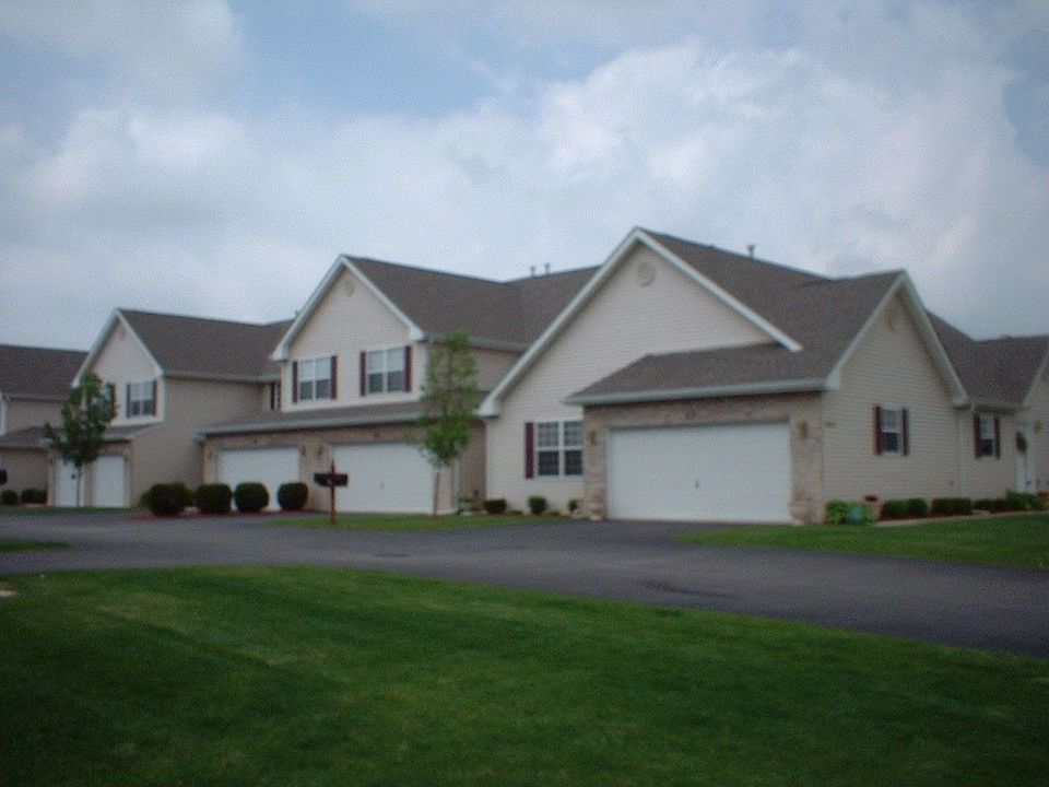 #31 is the second garage door from the right to left