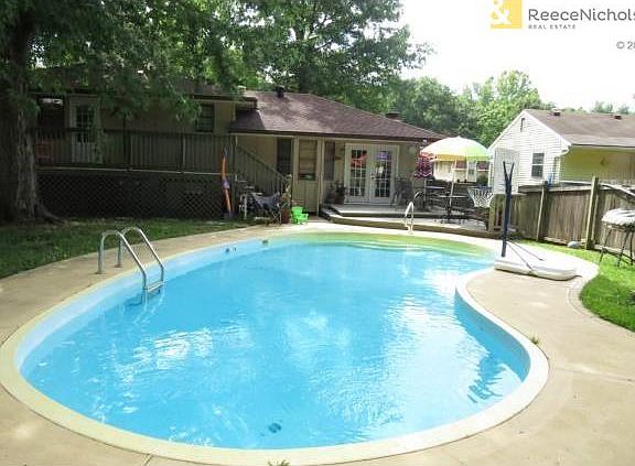 2nd image of 5120 NW Woody Creek Ln