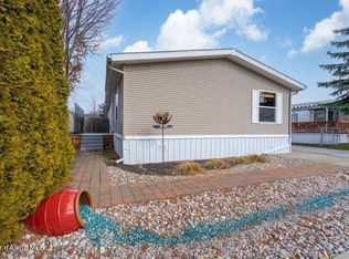 1865 W Windermere Ave, Coeur D Alene, ID 83815