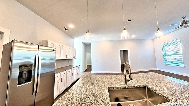 1st image of 330 E Carson St #1302
