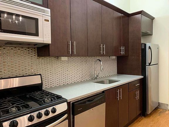 5th image of 1323 Bedford Ave #3AA