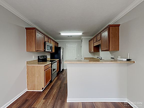 5th image of 1644 Saint Andrews Dr