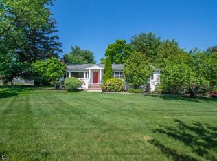 697 Black Oak Ridge Rd, Wayne, NJ 07470