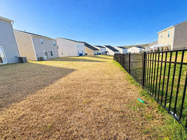 193 Brentwood Dr — Photo 38