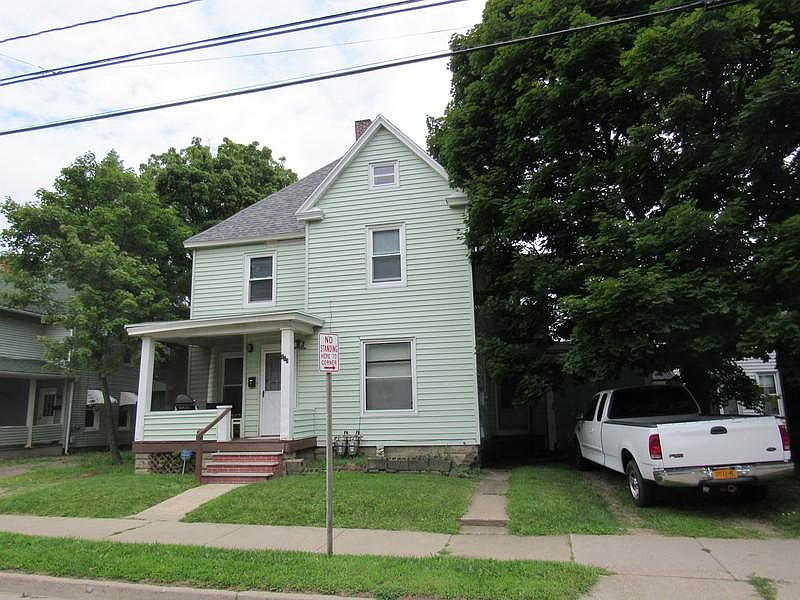 1st image of 812 Newland Ave #2