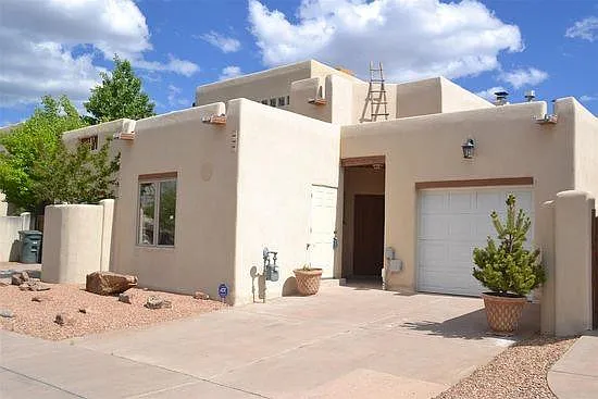 3152 La Paz Ln #TOWNHOUSE — Photo 4