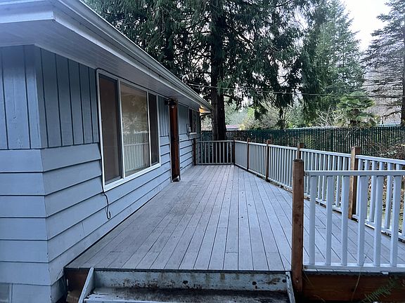 2nd image of 17201 SE Jones Rd
