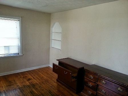 4th image of 1907 Ashbrook Dr