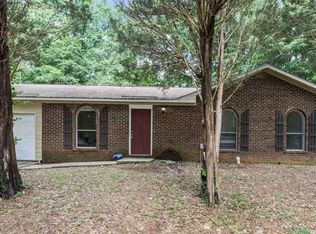 6091 Fieldcrest Dr, Morrow, GA 30260