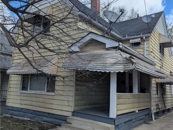 3647 E 53rd St, Cleveland, OH 44105