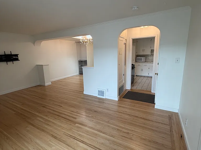 464 N San Anselmo Ave — Photo 18