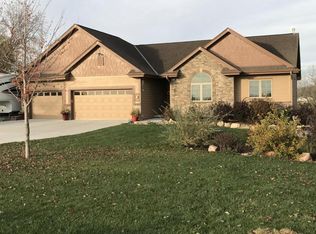 54460 222nd St, Glenwood, IA 51534