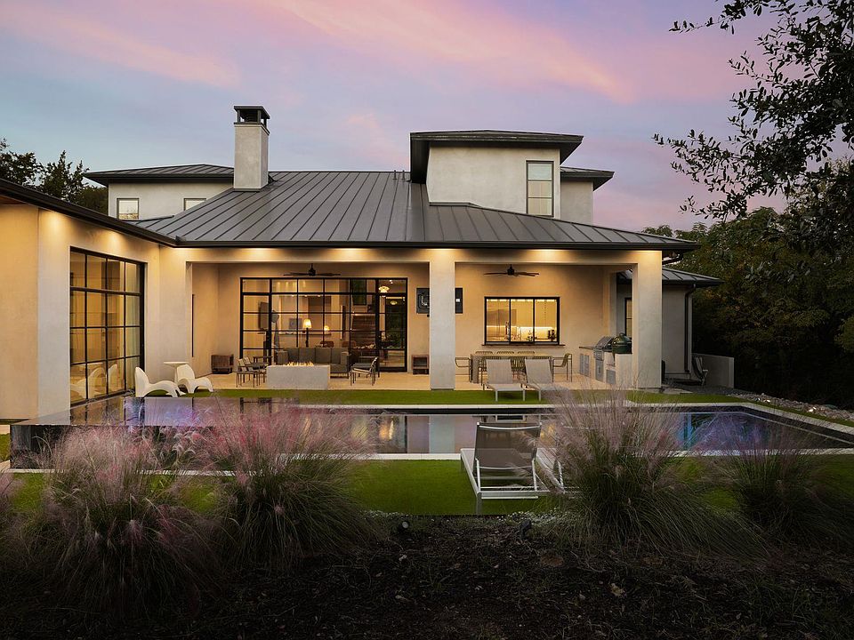 1st image of 101 Stratford Reserve Pl