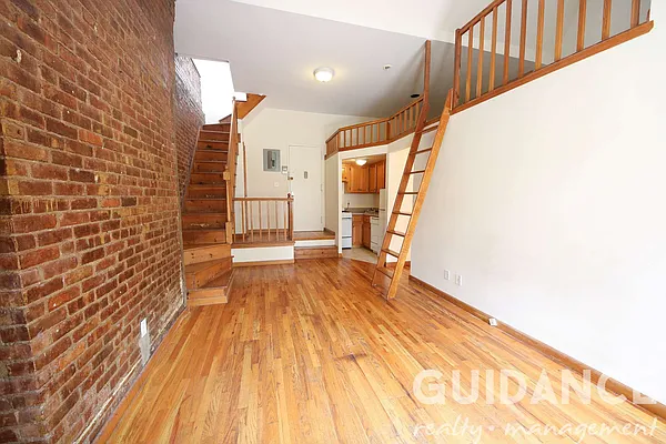 Rented by Guidance Realty Corp. | media 4