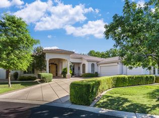 8204 S Homestead Ln, Tempe, AZ 85284