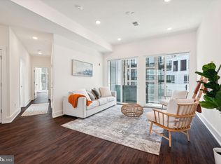 1102 N 2nd St #B, Philadelphia, PA 19123