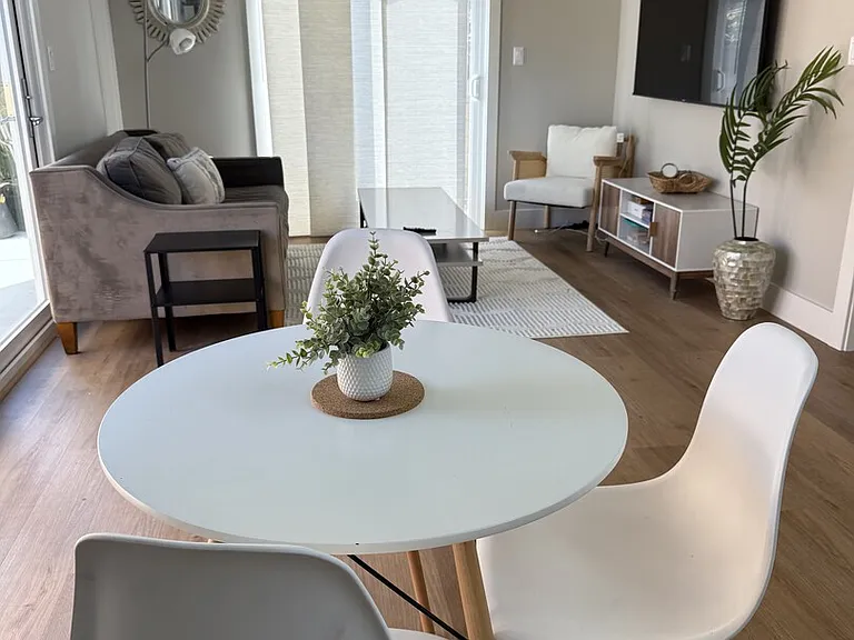 Abernathy Dr — Photo 1