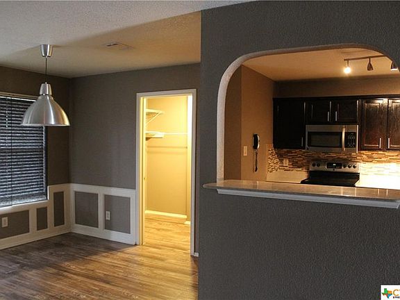 5th image of 4816 Water Oak Dr