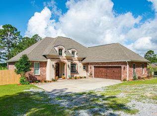 79 Baracuda Dr, Hattiesburg, MS 39402