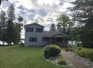 7511 Pioneer Trl, Presque Isle, MI 49777
