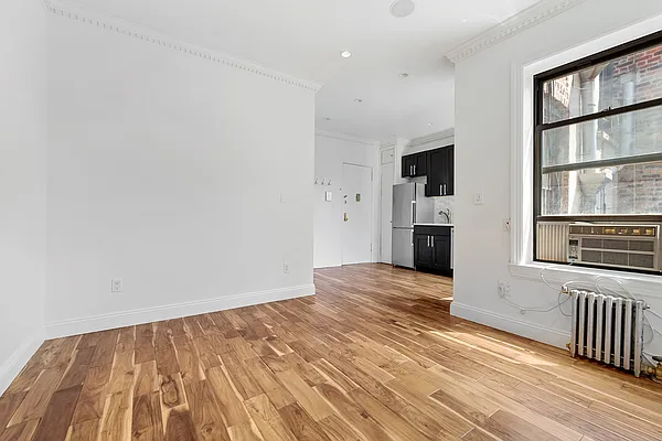 Rented by REAL New York | media 9