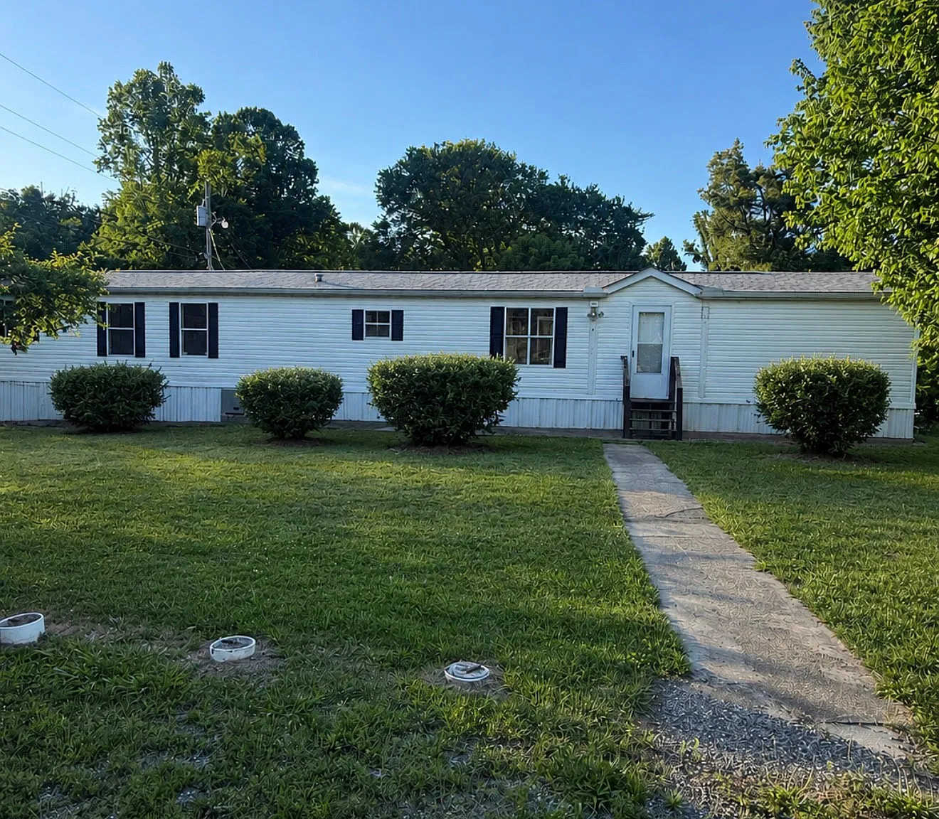 2 bed, $1,400 — Photo 1