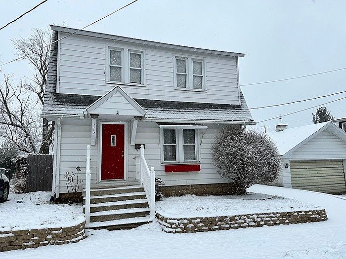 1st image of 1412 Valley Ave NW