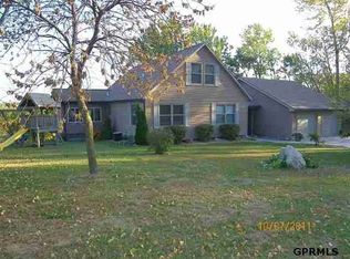 11178 Bridgeview Dr, Blair, NE 68008