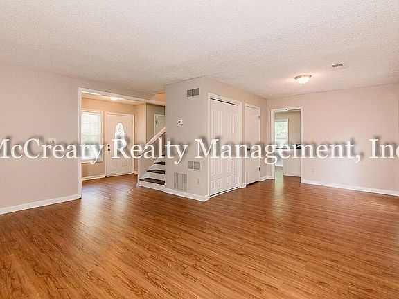 4th image of 2998 Patten Dr