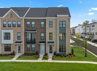 23101 Growler Sq, Ashburn, VA 20148