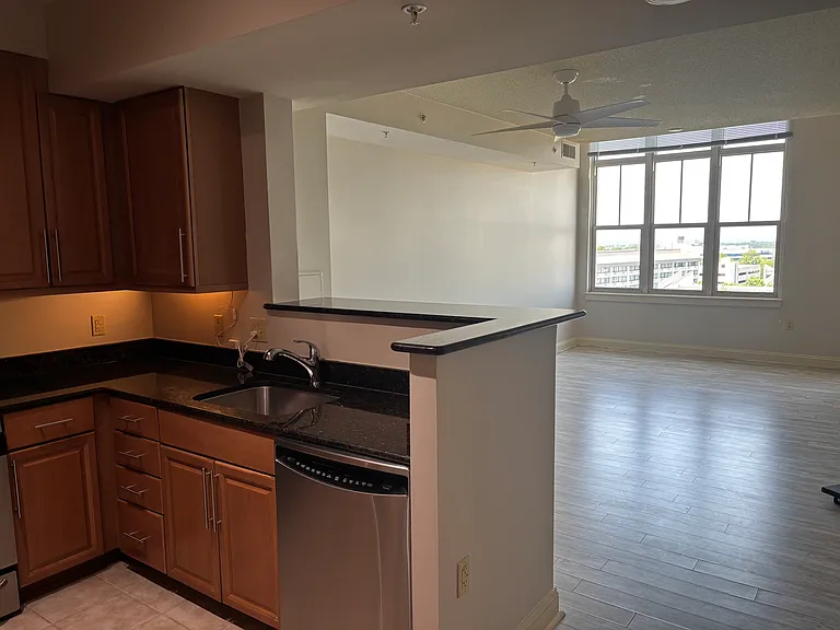 11760 Sunrise Valley Dr #1008 — Photo 5