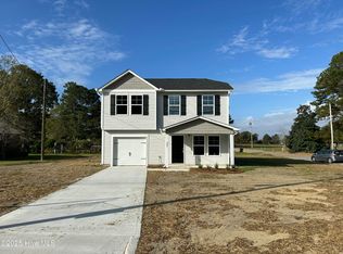 407 N Main St, Robersonville, NC 27871