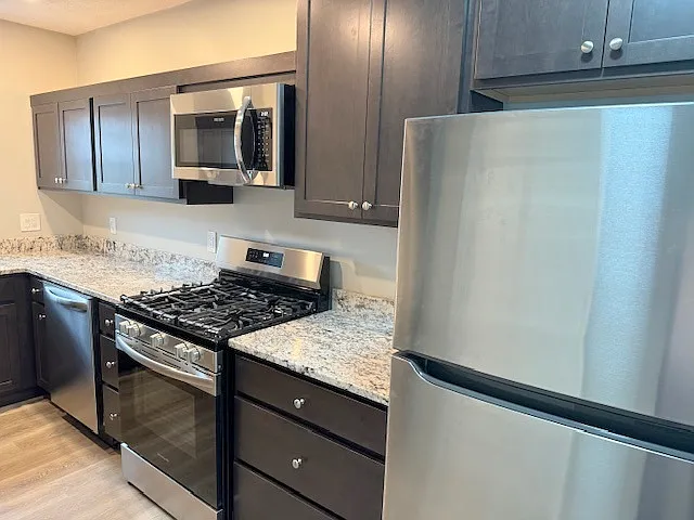 149 Lake Shore Rd #2 — Photo 6