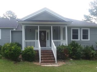 3044 Tar River Rd, Oxford, NC 27565
