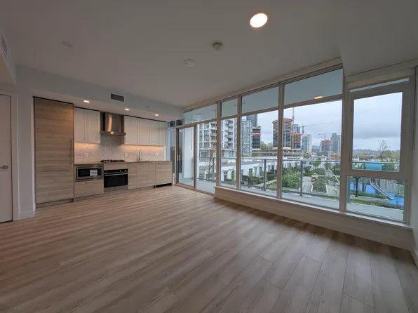 2381 Beta Ave #404, Burnaby, BC V5C 5N1