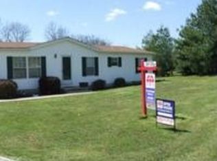 414 Country Homes Ct, Evansville, IN 47712