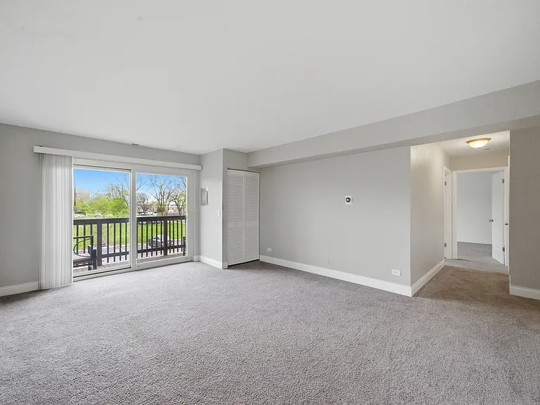 900 Perrie Dr #204 — Photo 9
