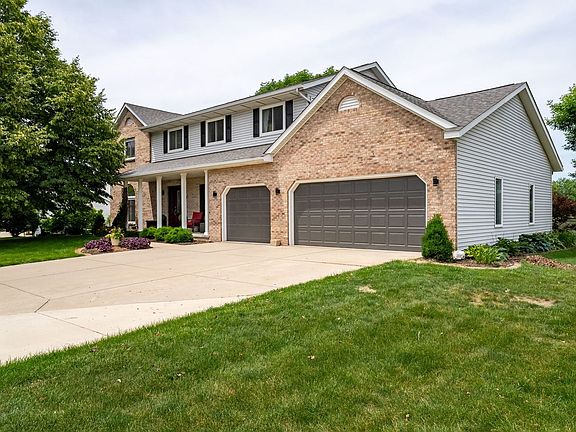 3rd image of 1314 Ironwood Cc Dr