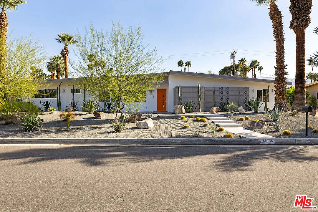 4 bed, 4.5 bath, 2699 sqft, $9,750 — Photo 4